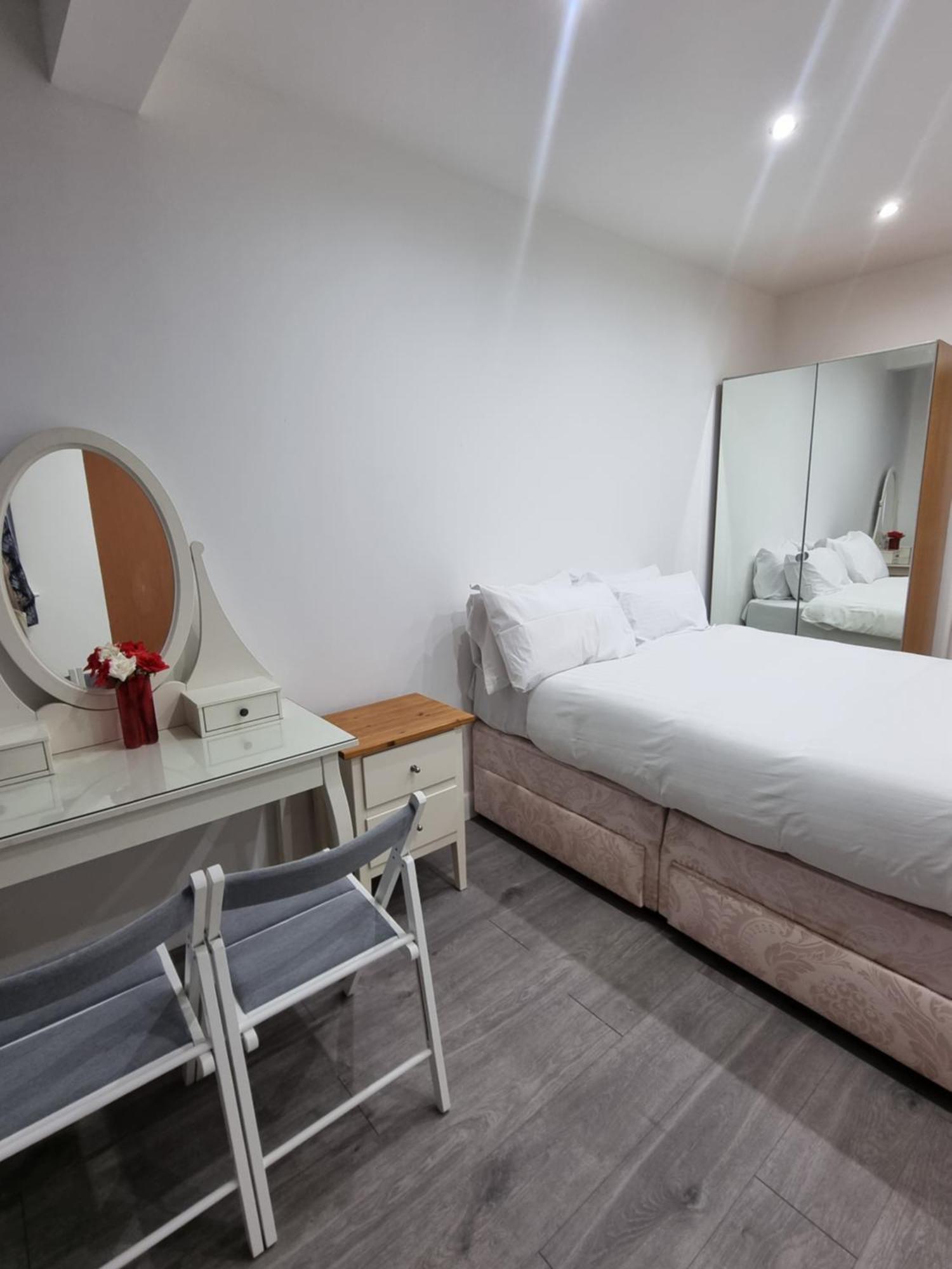 Brand New Studios In Harrow Exterior photo